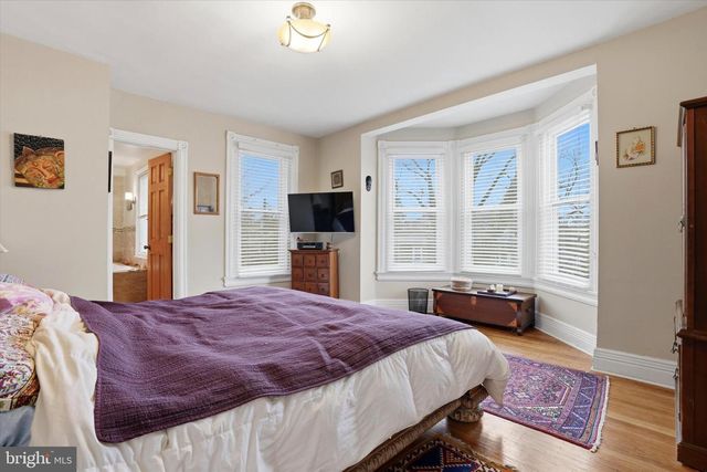 200 SABINE AVE, Narberth, PA 19072