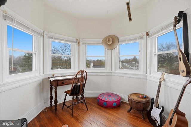 200 SABINE AVE, Narberth, PA 19072