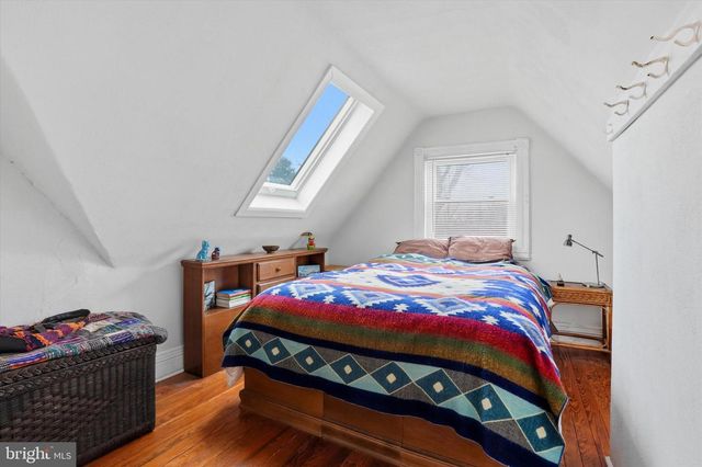 200 SABINE AVE, Narberth, PA 19072