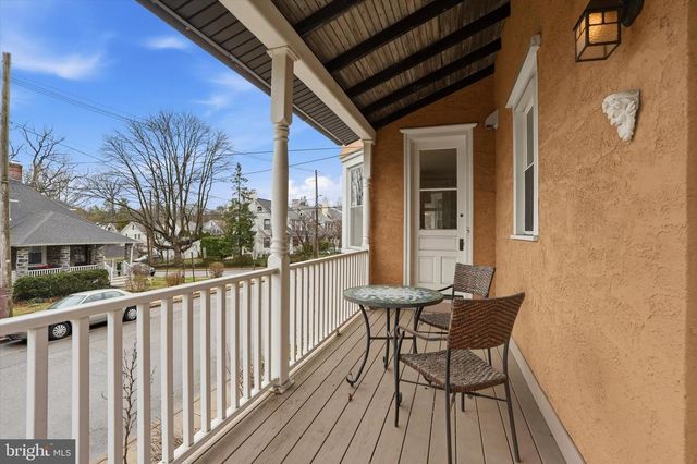 200 SABINE AVE, Narberth, PA 19072