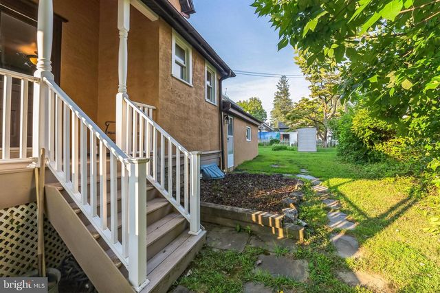 200 SABINE AVE, Narberth, PA 19072