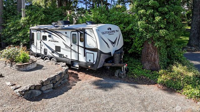 9116 Waverly Drive SW, Lakewood, WA 98499