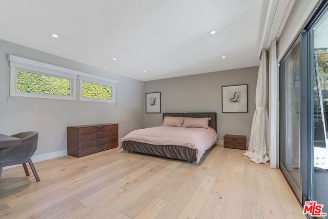 4518 Varna Avenue, Sherman Oaks, CA 91423