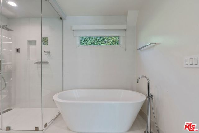 4518 Varna Avenue, Sherman Oaks, CA 91423