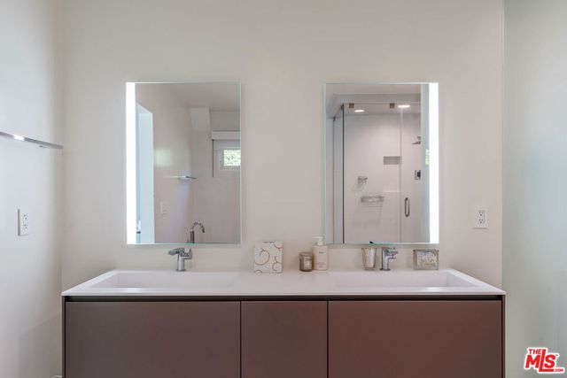 4518 Varna Avenue, Sherman Oaks, CA 91423