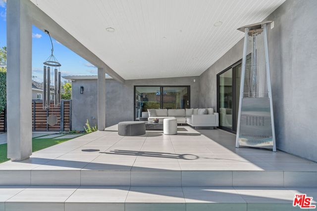 4518 Varna Avenue, Sherman Oaks, CA 91423