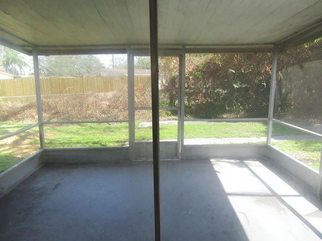 10405 N 22ND STREET, Tampa, FL 33612