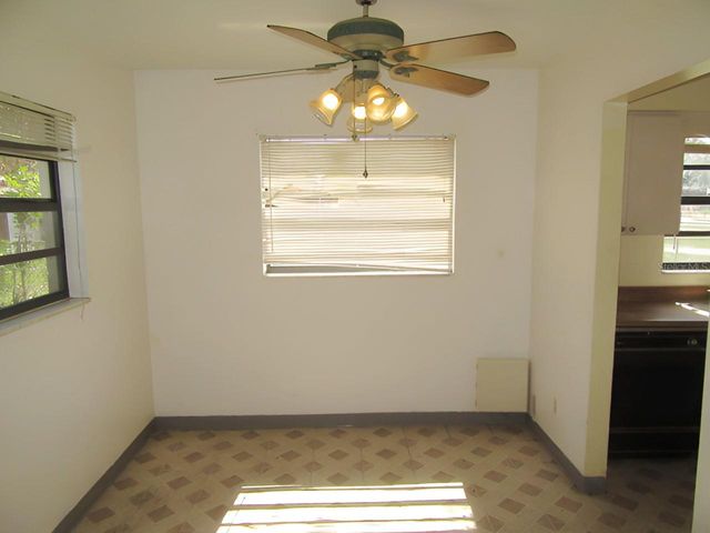 10405 N 22ND STREET, Tampa, FL 33612