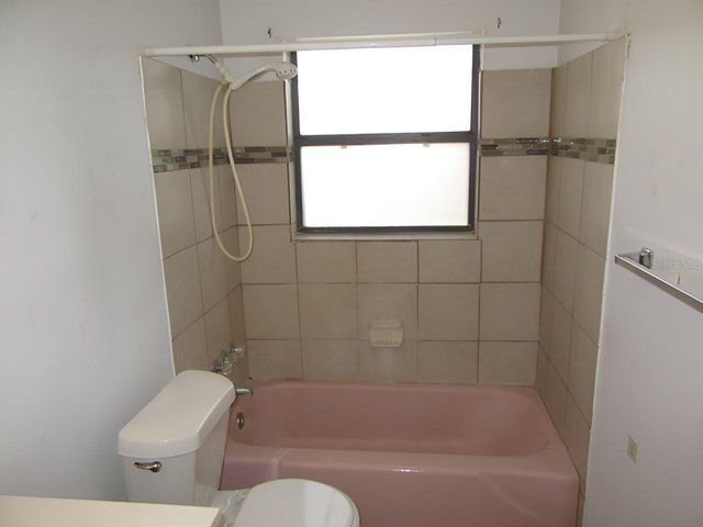 10405 N 22ND STREET, Tampa, FL 33612