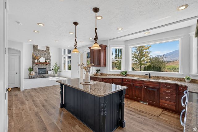 94 E SEVEN IRON CT, Saratoga Springs, UT 84045