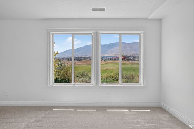 94 E SEVEN IRON CT, Saratoga Springs, UT 84045