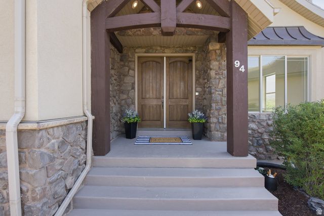 94 E SEVEN IRON CT, Saratoga Springs, UT 84045