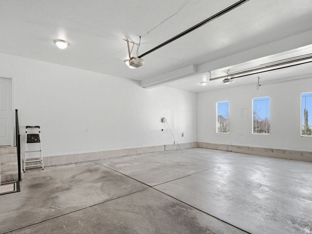 94 E SEVEN IRON CT, Saratoga Springs, UT 84045