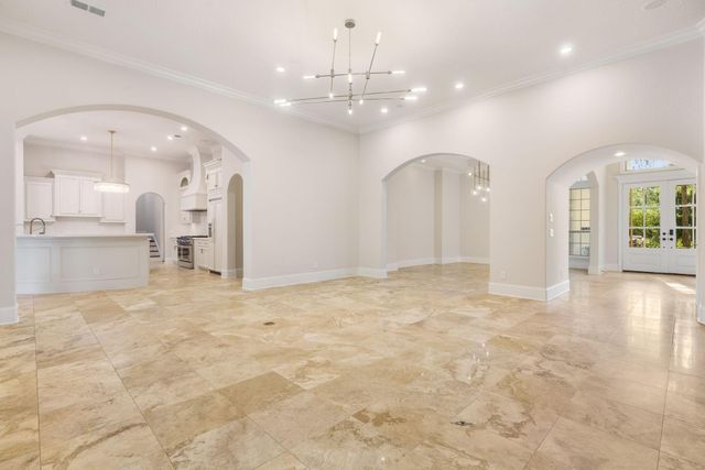98 W Ambassador Bend, The Woodlands, TX 77382