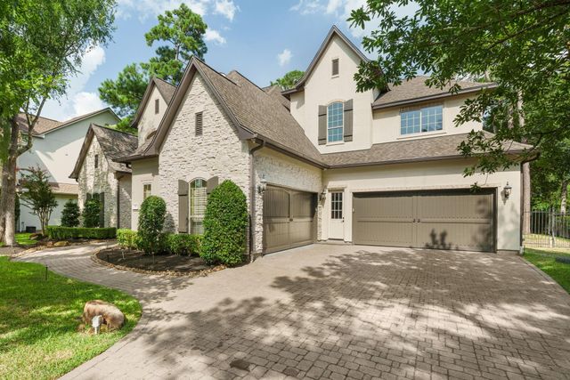 98 W Ambassador Bend, The Woodlands, TX 77382
