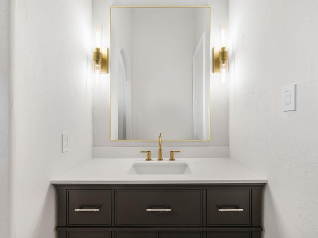 98 W Ambassador Bend, The Woodlands, TX 77382