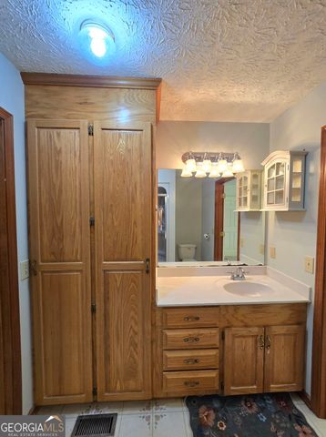 231 Orrs School Road, Jefferson, GA 30549