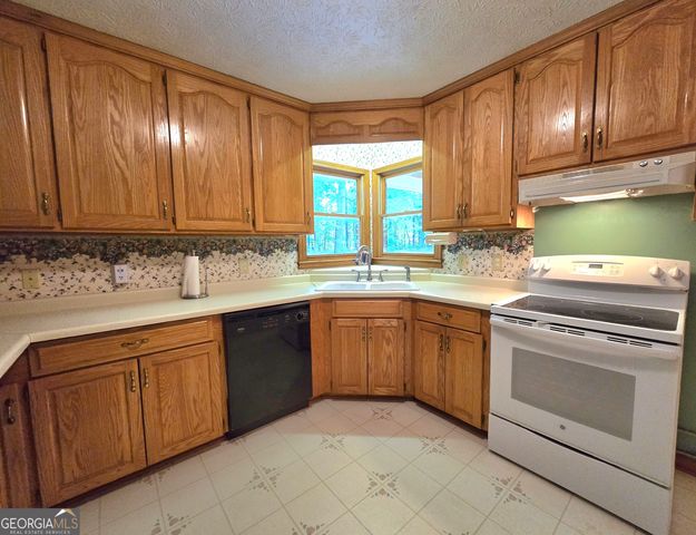 231 Orrs School Road, Jefferson, GA 30549