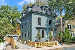 67 Inman Street, Cambridge, MA 02139