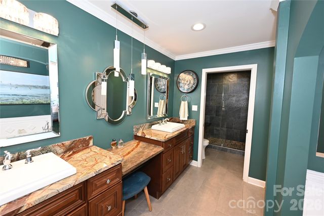 3768 Glenn Oaks Drive, Maiden, NC 28650