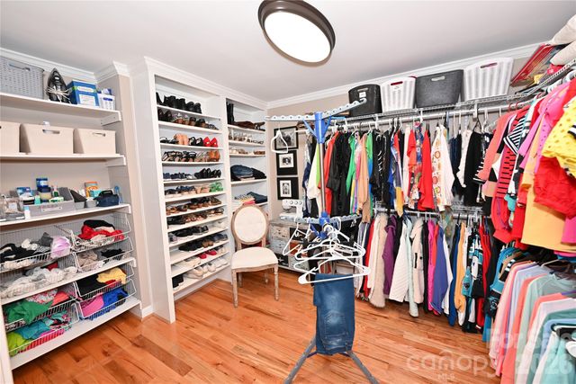 3768 Glenn Oaks Drive, Maiden, NC 28650