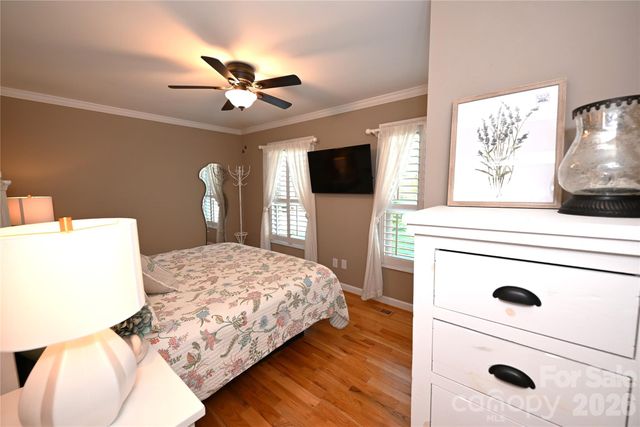 3768 Glenn Oaks Drive, Maiden, NC 28650