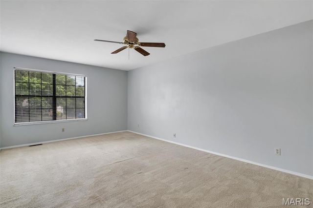 5116 Suson Oaks Court, St Louis, MO 63128