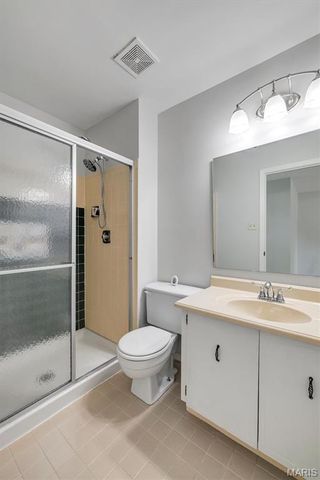 5116 Suson Oaks Court, St Louis, MO 63128