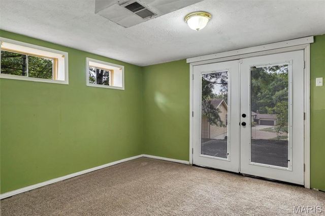 5116 Suson Oaks Court, St Louis, MO 63128