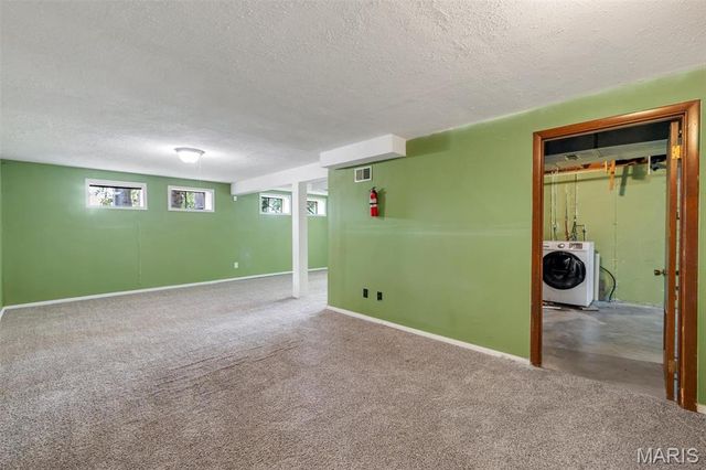 5116 Suson Oaks Court, St Louis, MO 63128