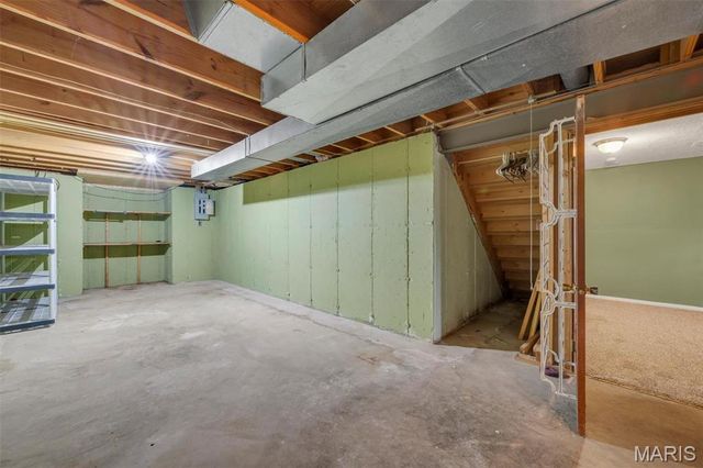 5116 Suson Oaks Court, St Louis, MO 63128