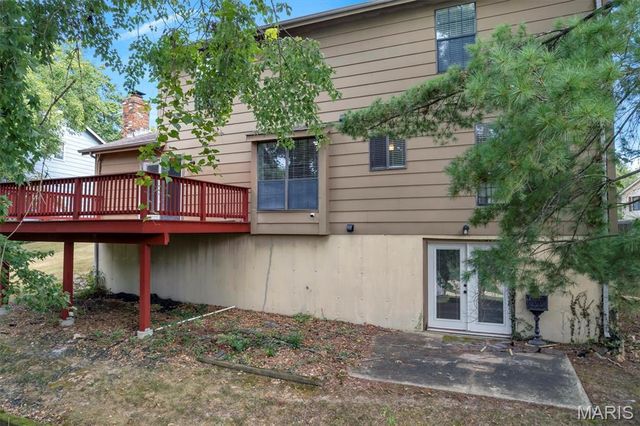 5116 Suson Oaks Court, St Louis, MO 63128