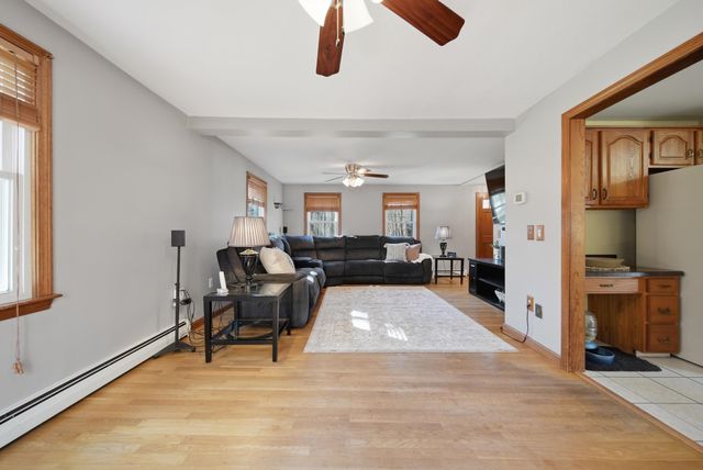 27 Winslow Farm Road, Hudson, NH 03051