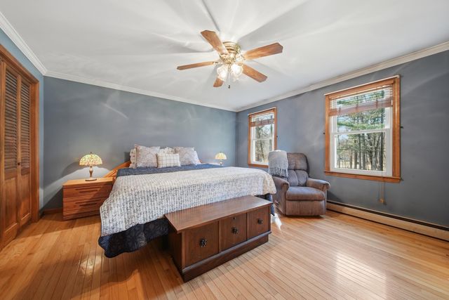 27 Winslow Farm Road, Hudson, NH 03051