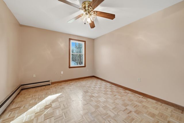 27 Winslow Farm Road, Hudson, NH 03051