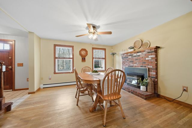 27 Winslow Farm Road, Hudson, NH 03051