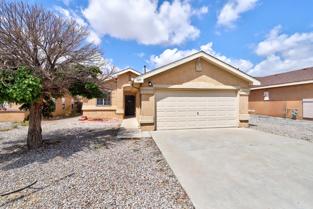 427 BLUETHORN Court SW, Albuquerque, NM 87121