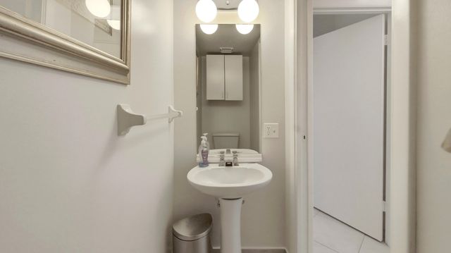 2300 NE 33rd Avenue 506, Fort Lauderdale, FL 33305