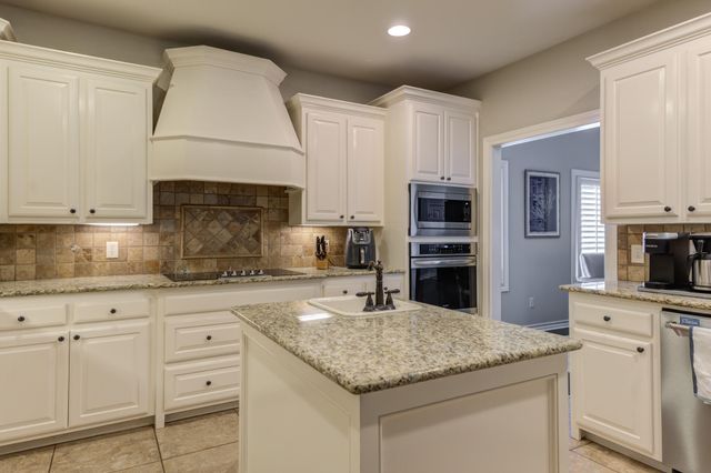 10202 Peoria Avenue, Lubbock, TX 79423