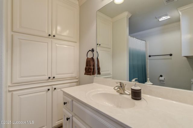 10202 Peoria Avenue, Lubbock, TX 79423