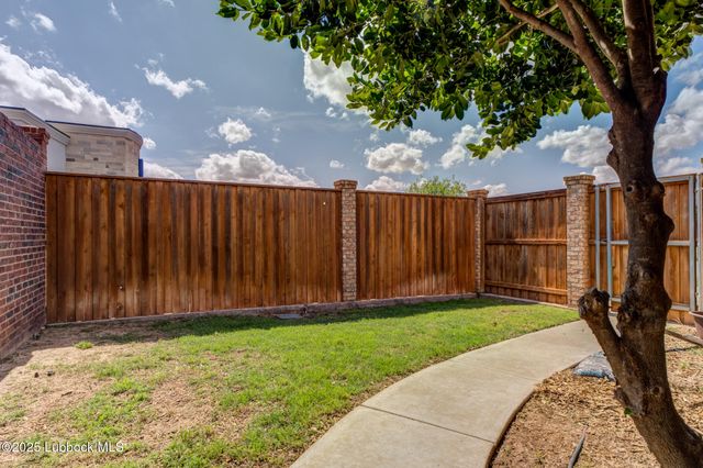 10202 Peoria Avenue, Lubbock, TX 79423