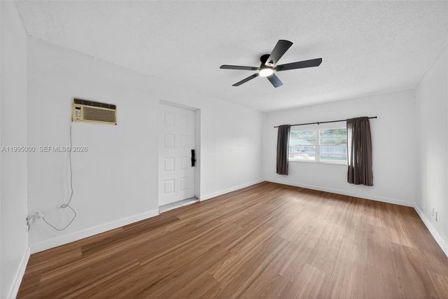 11550 SW 112th Ave, Miami, FL 33176