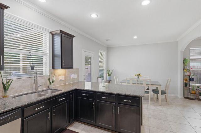 2244 Ivy Wall Drive, Conroe, TX 77301