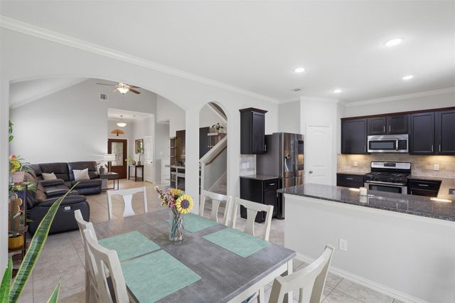 2244 Ivy Wall Drive, Conroe, TX 77301