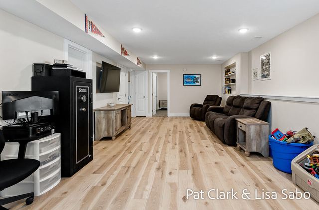 2426 Eagle Ridge, Fruitport Twp, MI 49444