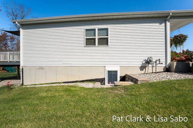 2426 Eagle Ridge, Fruitport Twp, MI 49444