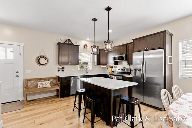 2426 Eagle Ridge, Fruitport Twp, MI 49444