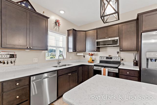 2426 Eagle Ridge, Fruitport Twp, MI 49444