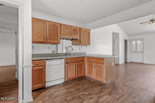 7424 Crystal Drive, Horn Lake, MS 38637