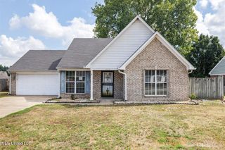 7424 Crystal Drive, Horn Lake, MS 38637